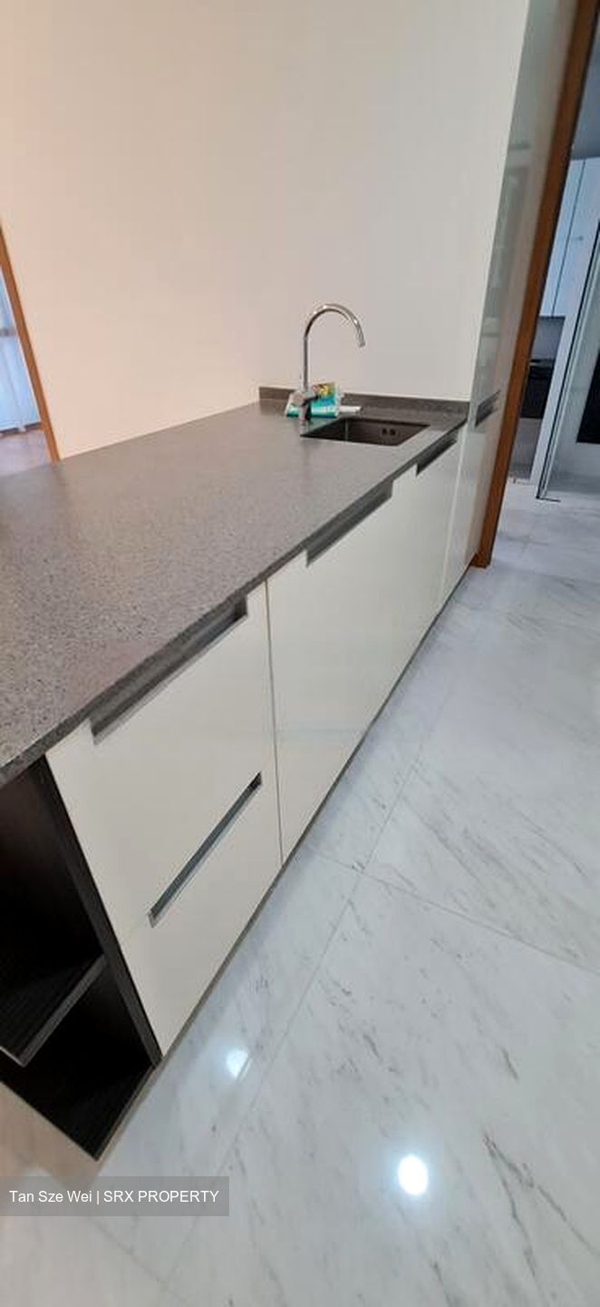 Straits View (D1), Condominium #456932301